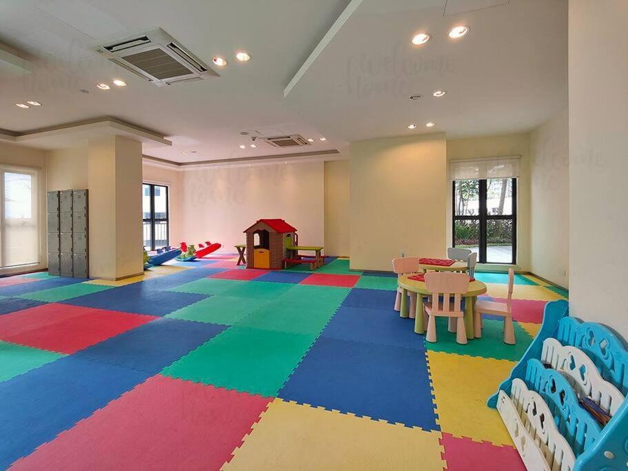 Bay Laurel, Country Garden Danga Bay Homestay By Welcome Home Johor Bahru Esterno foto
